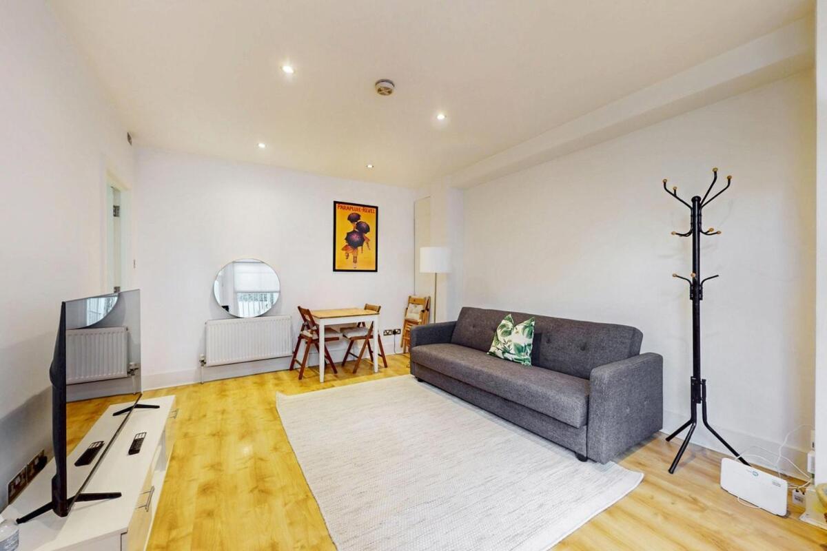 Apartment Charming 1 Bedroom Near Shepherds Bush Station London